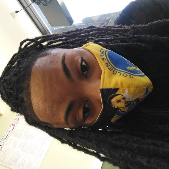 Meet your Posher, Princess - Picture 2 of 2